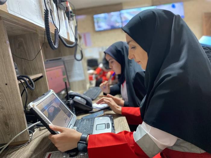 گزارش تصویری  - این زنـانِ شـجاع‌دلِ سـرخ‌پوش!