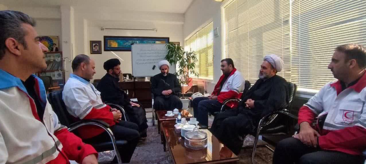 دیدار رئیس سازمان جوانان جمعیت هلالاحمر با معاون فرهنگی، اجتماعی و زیارت استاندار خراسان رضوی در مشهد مقدس