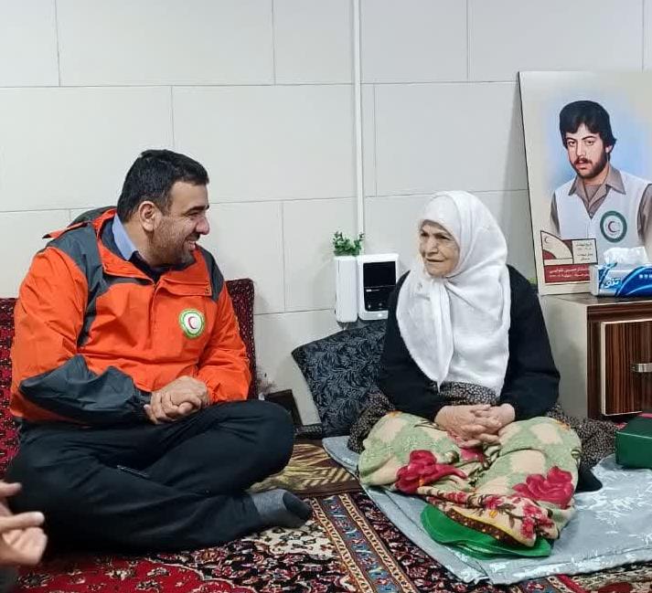 تکریم و تجلیل از مادران شهدای امدادگر هلال احمر خراسان رضوی